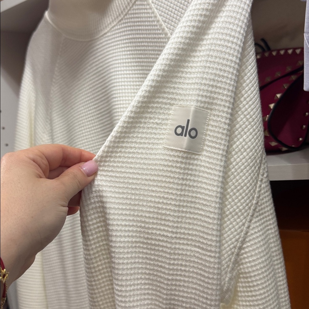 ALO Yoga Waffle Weekend Escape Mock Neck Long Sleeve - Picture 3 of 5